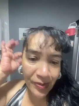 Sweeetness Milf online show from October 23, 10:52 pm