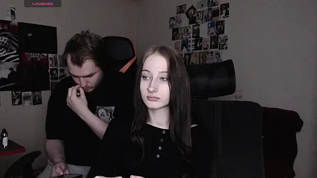 Snapshot of camcoupbang chatting on January 27, 6:20 pm camcoupbang online show from January 27, 6:20 pm