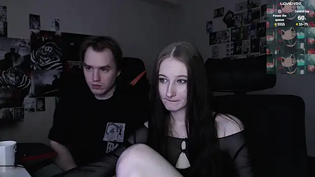 Snapshot of camcoupbang chatting on February 21, 3:45 am camcoupbang online show from February 21, 3:45 am