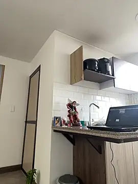 LauraCadwell online show from December 28, 12:35 pm