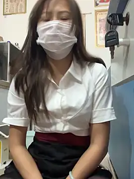 Snapshot of andii-1 chatting on December 14, 2:06 am andii-1 online show from December 14, 2:06 am