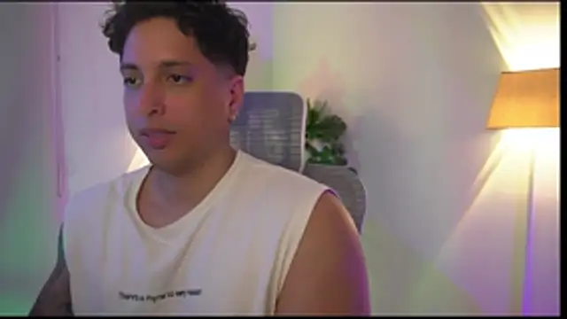 Snapshot of appolo_allen chatting on November 14, 3:05 am appolo allen online show from November 14, 3:05 am