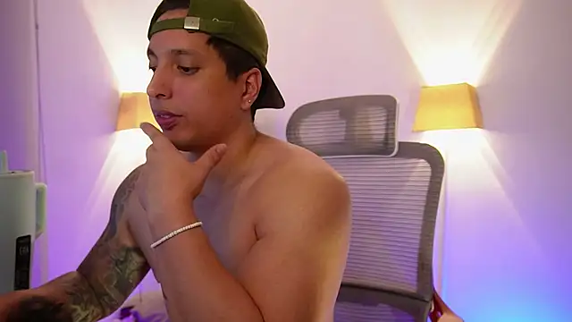 appolo allen online show from April 9, 6:19 am