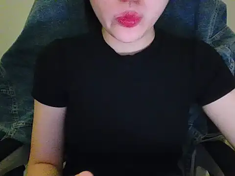 Snapshot of Yin-girl chatting on September 20, 8:04 am Yin-girl online show from September 20, 8:04 am