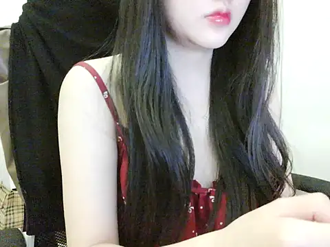 Snapshot of Yin-girl chatting on October 19, 7:58 pm Yin-girl online show from October 19, 7:58 pm