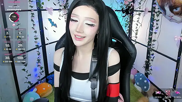 LilithLin online show from October 25, 12:18 am