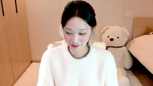 Xueb J online show from December 12, 3:48 pm