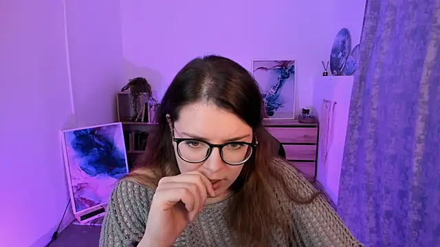 KeytSilvas online show from February 8, 9:35 am