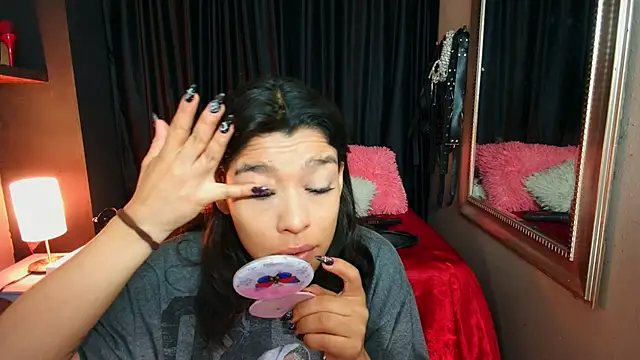 AvaLusty online show from February 13, 11:28 am