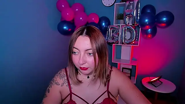 miaawild online show from February 21, 9:11 pm