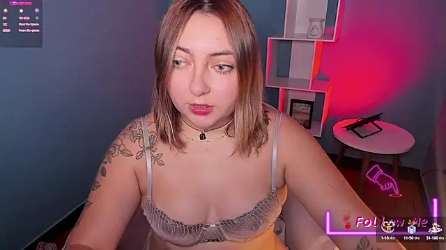 miaawild online show from February 24, 8:14 pm