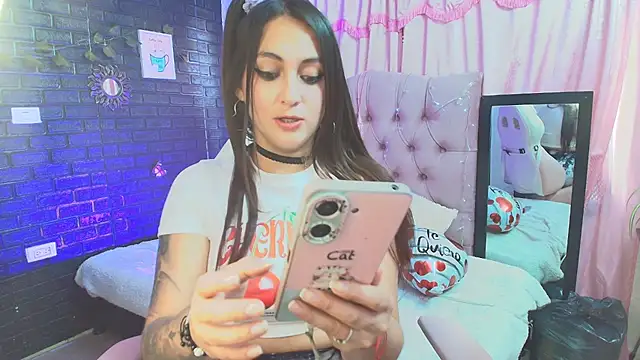 sofiasex99 online show from February 15, 5:50 pm