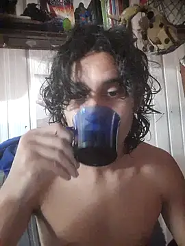 pedrodavid  online show from June 5, 8:03 pm