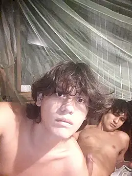 pedrodavid  online show from June 7, 6:28 am