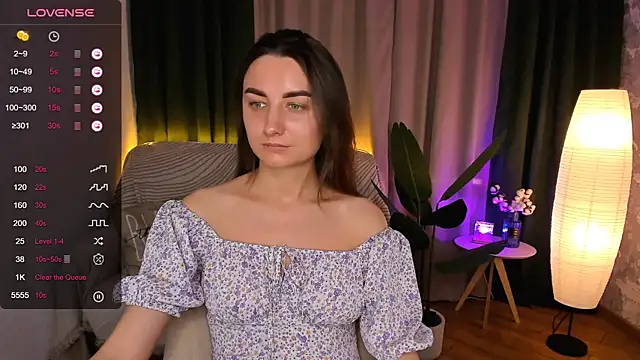 Snapshot of annacooleman chatting on December 7, 7:16 am annacooleman online show from December 7, 7:16 am