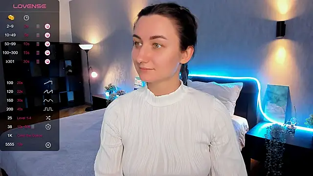 Snapshot of annacooleman chatting on January 12, 12:23 pm annacooleman online show from January 12, 12:23 pm