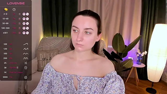 Snapshot of annacooleman chatting on March 12, 8:30 am annacooleman online show from March 12, 8:30 am