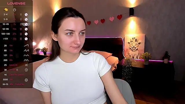 Snapshot of annacooleman chatting on September 9, 2:22 am annacooleman online show from September 9, 2:22 am