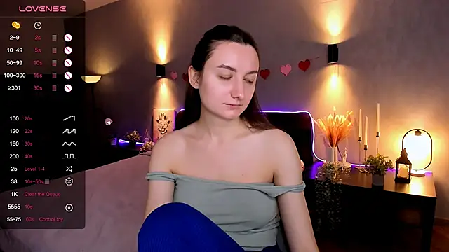 Snapshot of annacooleman chatting on October 14, 2:23 am annacooleman online show from October 14, 2:23 am