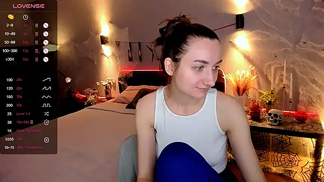 Snapshot of annacooleman chatting on October 23, 2:22 am annacooleman online show from October 23, 2:22 am