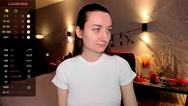 Snapshot of annacooleman chatting on October 29, 6:15 am annacooleman online show from October 29, 6:15 am