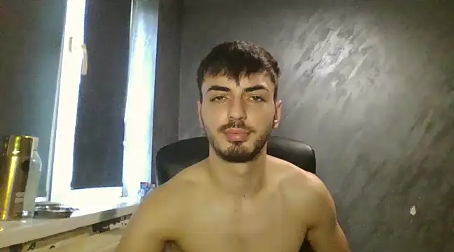 Snapshot of XXXdonXXX chatting on January 8, 12:15 pm XXXdonXXX online show from January 8, 12:15 pm