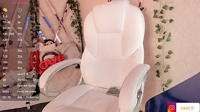 Punkys  online show from November 24, 12:32 am