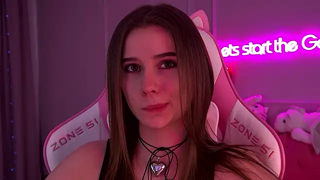 DianaVert online show from February 13, 10:00 pm