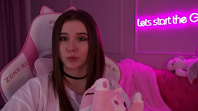 DianaVert online show from February 19, 3:17 am