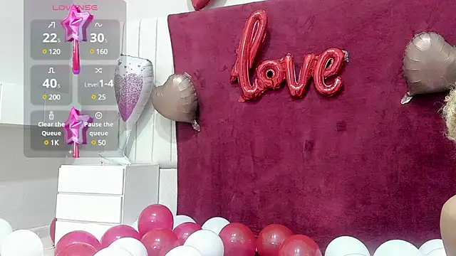 Snapshot of julieta_flower chatting on February 14, 3:26 pm julieta flower online show from February 14, 3:26 pm