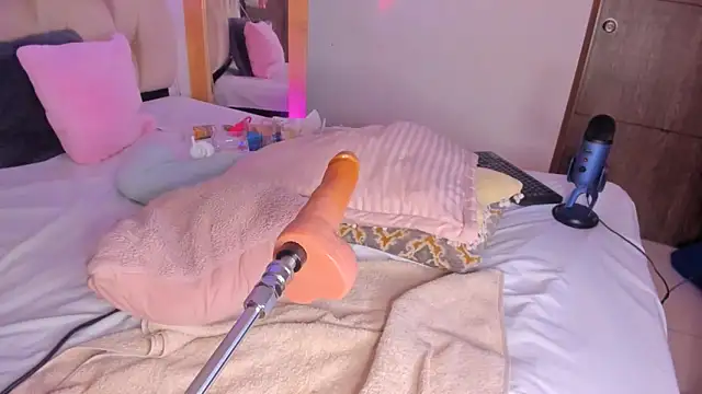 brendaruiz online show from January 16, 3:13 pm