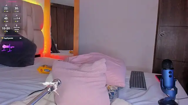 brendaruiz online show from October 1, 12:00 pm