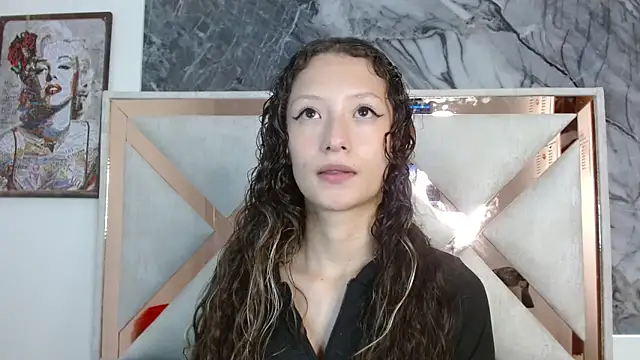 abbycutecs online show from September 9, 1:43 pm