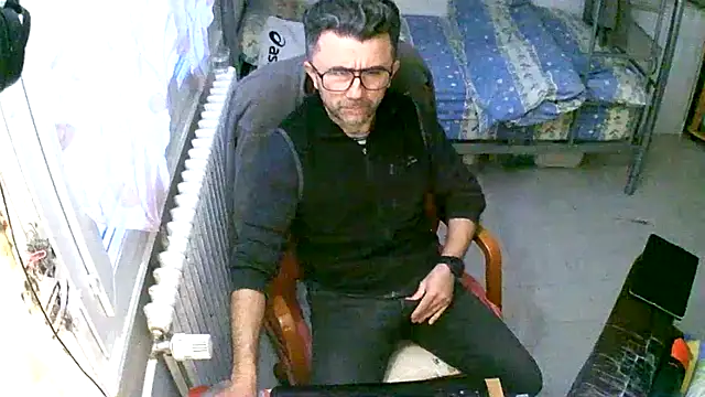 Lokoum3939 online show from March 4, 5:30 pm