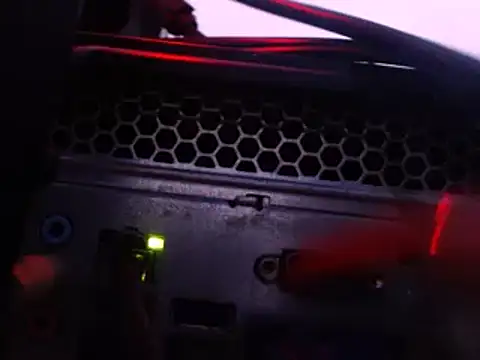 Snapshot of Queennwenn chatting on December 6, 5:20 am Queennwenn online show from December 6, 5:20 am