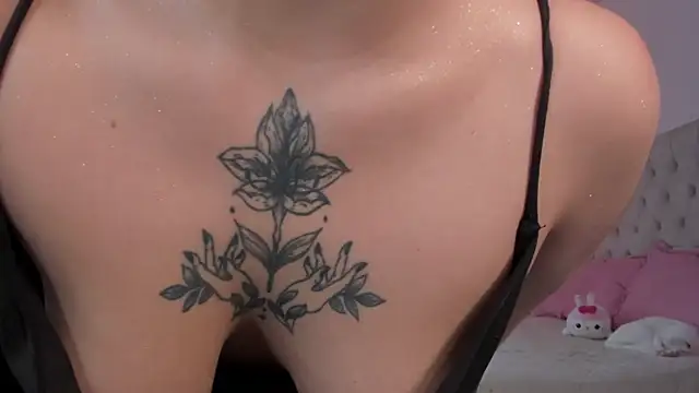 SweetJennaa online show from October 22, 6:40 pm