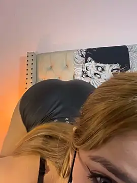 SweetJennaa online show from December 16, 2:38 am