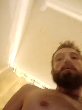 otterlover123 online show from February 7, 9:15 pm