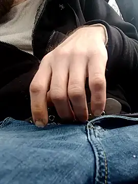 otterlover123 online show from March 7, 9:59 pm