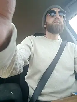 otterlover123 online show from March 21, 6:51 pm