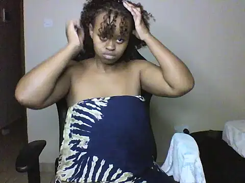 Candii wet  online show from November 7, 5:35 pm