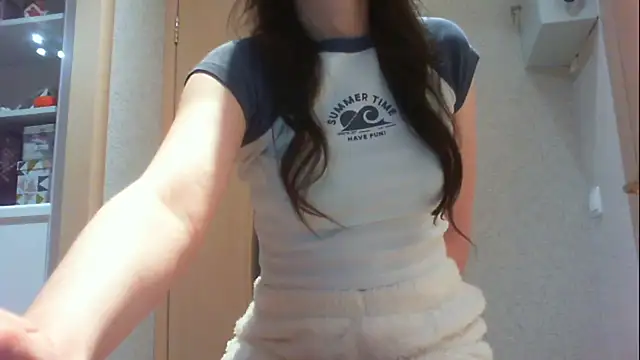 khu yam online show from December 8, 8:58 pm