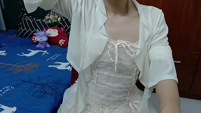 Snapshot of Cindy--Cici chatting on February 12, 1:19 am Cindy--Cici online show from February 12, 1:19 am