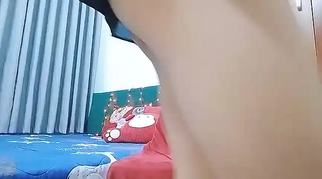 Snapshot of Cindy--Cici chatting on March 5, 10:55 am Cindy--Cici online show from March 5, 10:55 am