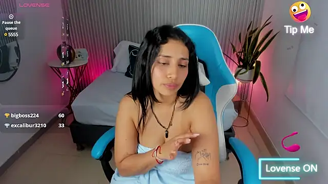 venuz lee online show from February 14, 1:13 am