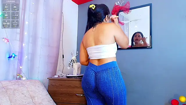 jade brunnette online show from December 21, 8:05 pm