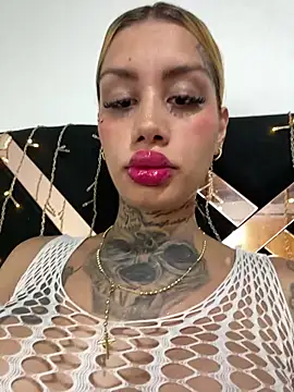 Zaratattoox online show from October 7, 6:43 am