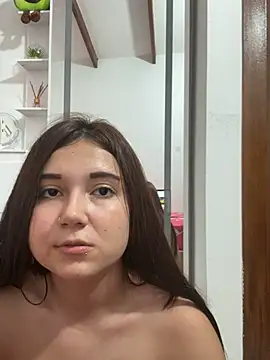 Snapshot of mia_cooper_24 chatting on January 16, 9:08 pm mia cooper 24 online show from January 16, 9:08 pm