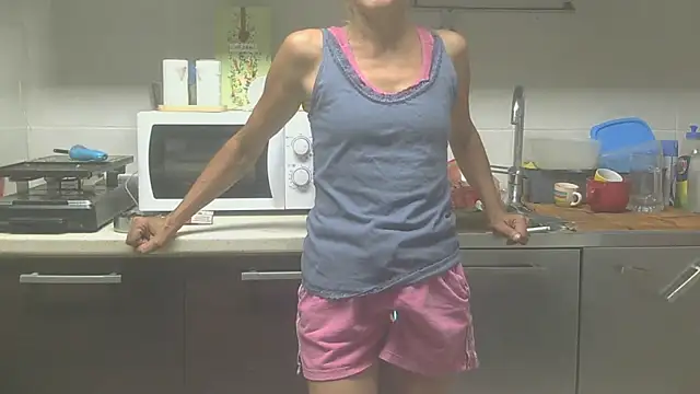 couplemilf2 online show from July 1, 6:51 pm