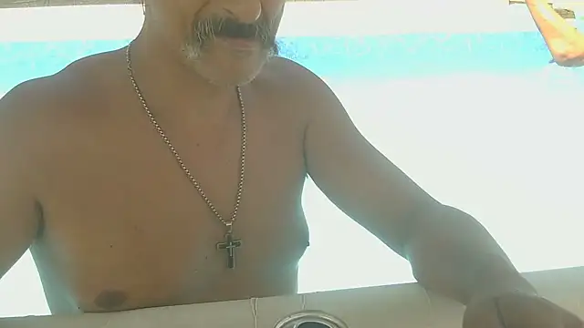 couplemilf2 online show from July 11, 12:41 pm
